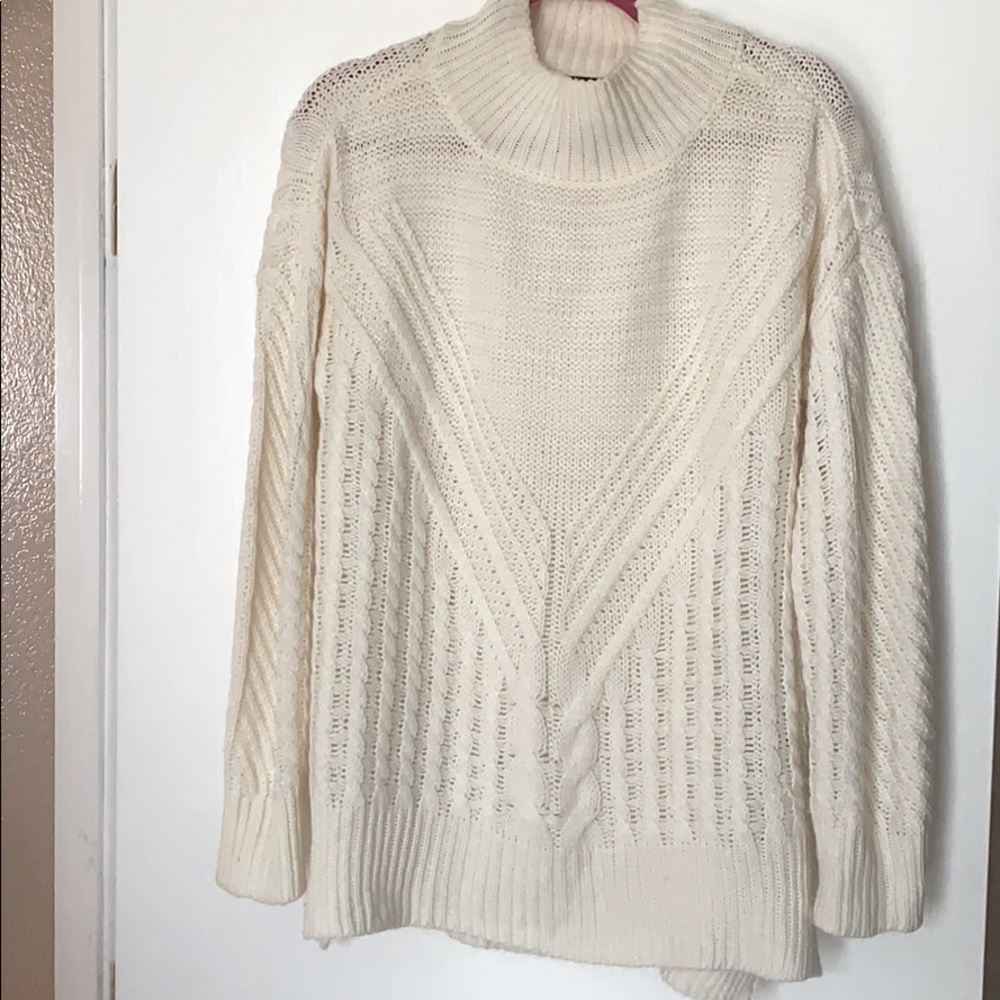 BEBE knit sweater